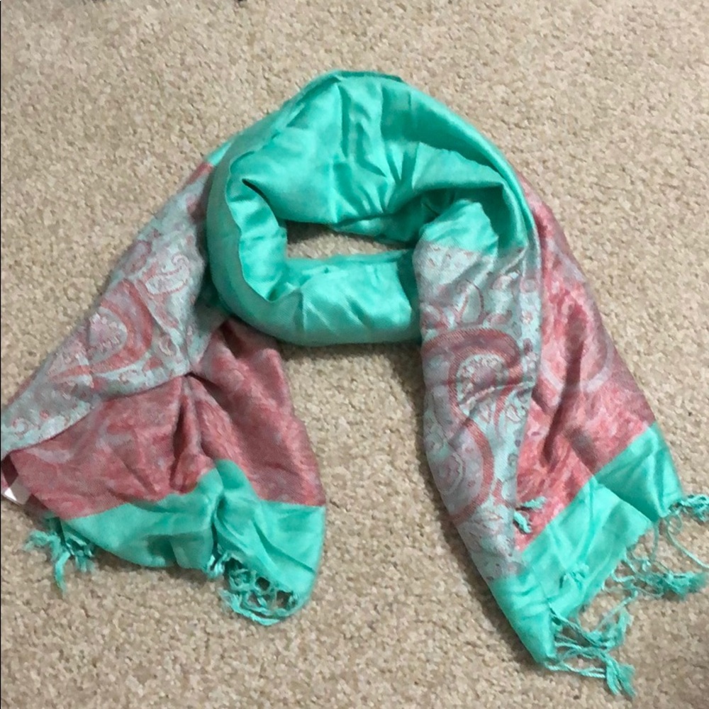 Scarf